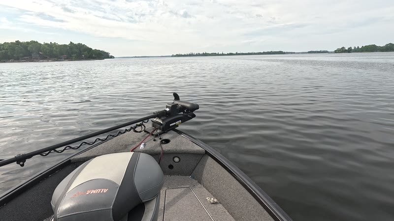 Cruising across open water on Lake Kabetogama